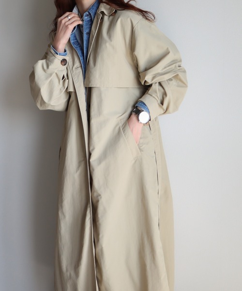 COURO（コウロ）の「ヨーク付き２ｗａｙカラーナイロンステンカラーコート（ステンカラーコート・レディース・ブラック/グリーン/オフホワイト/ベージュ/マスタード・L/M）」の12枚目の写真