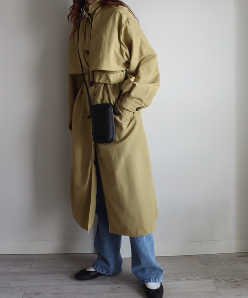 COURO（コウロ）の「ヨーク付き２ｗａｙカラーナイロンステンカラーコート（ステンカラーコート・レディース・ブラック/グリーン/オフホワイト/ベージュ/マスタード・L/M）」の19枚目の写真