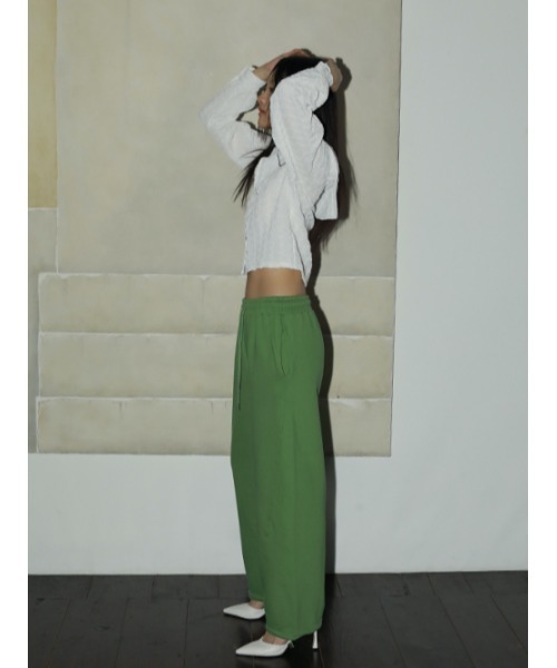 AMAIL(アマイル)の「Green tea pants(スウェットパンツ・レディース・グリーン/ブラック・FREE)」の13枚目の写真