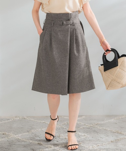 URBAN RESEARCH ROSSO WOMEN(アーバンリサーチ ロッソ)の「ミドルラップハーフパンツ(その他パンツ・レディース・ホワイト系その他/ブラウン/アイボリー・36/38)」の3枚目の写真