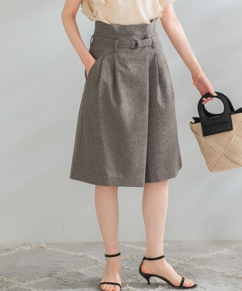 URBAN RESEARCH ROSSO WOMEN(アーバンリサーチ ロッソ)の「ミドルラップハーフパンツ(その他パンツ・レディース・ホワイト系その他/ブラウン/アイボリー・36/38)」の4枚目の写真