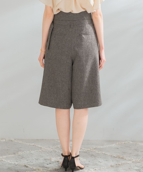 URBAN RESEARCH ROSSO WOMEN(アーバンリサーチ ロッソ)の「ミドルラップハーフパンツ(その他パンツ・レディース・ホワイト系その他/ブラウン/アイボリー・36/38)」の12枚目の写真