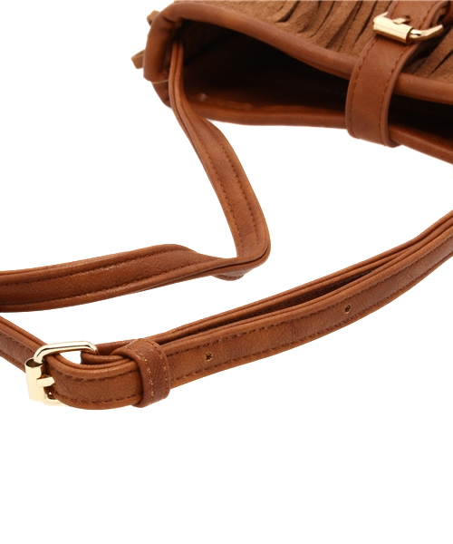 mystic（ミスティック）の「フリンジポシェット（ショルダーバッグ・レディース・キャメル/ベージュ/ピンク・ﾌﾘ-）」の6枚目の写真