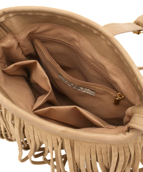 mystic（ミスティック）の「フリンジポシェット（ショルダーバッグ・レディース・キャメル/ベージュ/ピンク・ﾌﾘ-）」の9枚目の写真