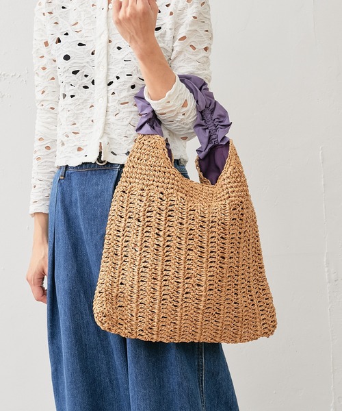 cache cache（カシュ カシュ）の「フリルワンハンドルトート（トートバッグ・レディース・ベージュ/ラベンダー/グリーン/ブラック・フリー）」の5枚目の写真