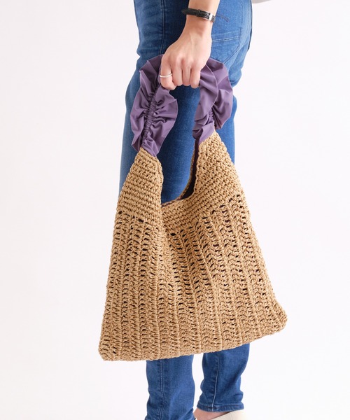 cache cache（カシュ カシュ）の「フリルワンハンドルトート（トートバッグ・レディース・ベージュ/ラベンダー/グリーン/ブラック・フリー）」の6枚目の写真