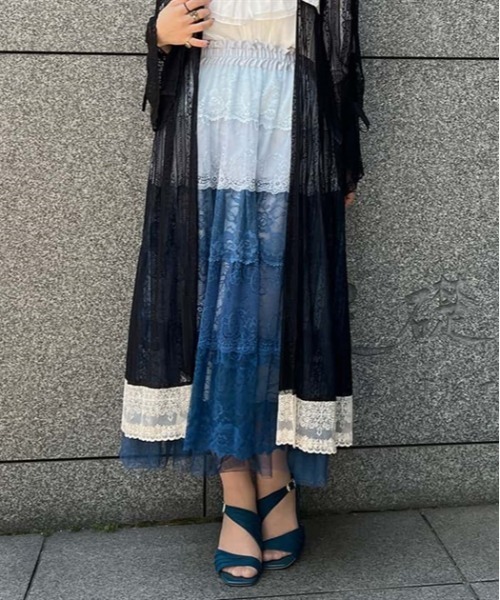 axes femme（アクシーズファム）の「グラデカラーレーススカート