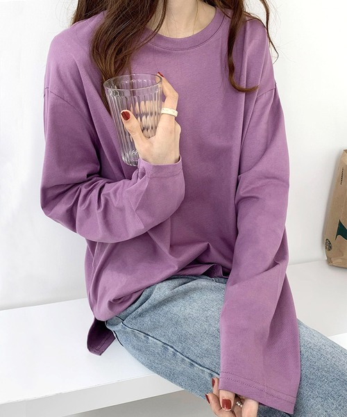 Dewlily(デューリリー)の「オーバーサイズロングTシャツ(Tシャツ/カットソー・レディース・ブラック/ホワイト/ブルー/オレンジ/パープル・M/L/XL)」の4枚目の写真