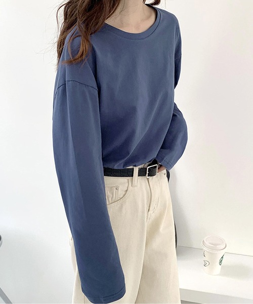 Dewlily(デューリリー)の「オーバーサイズロングTシャツ(Tシャツ/カットソー・レディース・ブラック/ホワイト/ブルー/オレンジ/パープル・M/L/XL)」の3枚目の写真