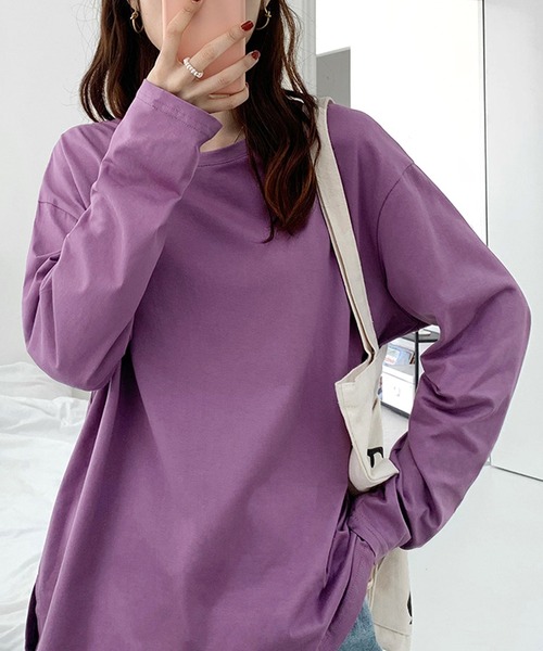 Dewlily(デューリリー)の「オーバーサイズロングTシャツ(Tシャツ/カットソー・レディース・ブラック/ホワイト/ブルー/オレンジ/パープル・M/L/XL)」の9枚目の写真