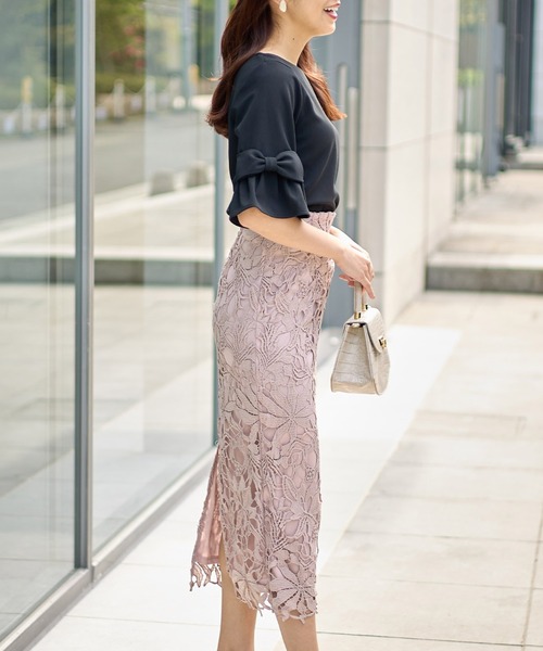 tocco closet(トッコ クローゼット)の「りぼん付き袖口フレアカットプルオーバー(Tシャツ/カットソー・レディース・グレイッシュブルー/ブラック/アイボリー/ピンク系その他・M)」の13枚目の写真