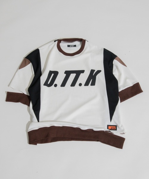 D.TT.K（ディティーティーケー）の「【ユニセックスアイテム】 RIB DETAIL GAME SHIRTS  オーバーサイズ アンフィニッシュド リブ ゲームシャツ（Tシャツ/カットソー・メンズ・ホワイト/ブラック・MEDIUM/LARGE）」の4枚目の写真