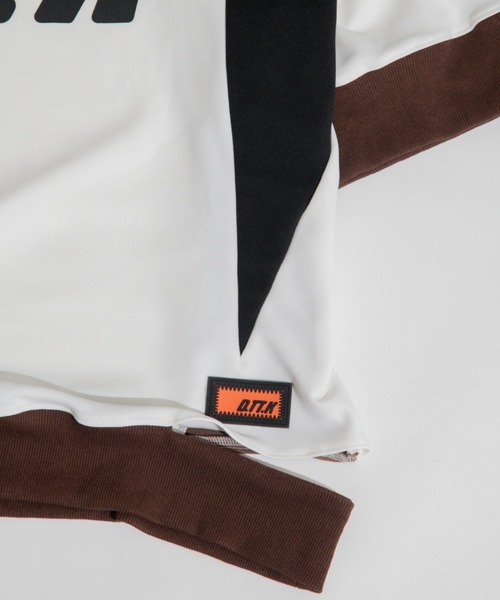 D.TT.K（ディティーティーケー）の「【ユニセックスアイテム】 RIB DETAIL GAME SHIRTS  オーバーサイズ アンフィニッシュド リブ ゲームシャツ（Tシャツ/カットソー・メンズ・ホワイト/ブラック・MEDIUM/LARGE）」の11枚目の写真