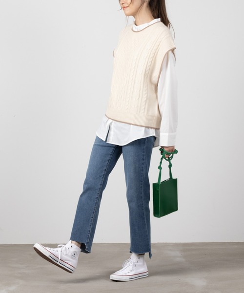 NAVY(ネイビー)の「GOOD STYLE JEANS 裾フリンジセミフレアパンツ(デニムパンツ・レディース・ブルー/ワンウォッシュ/ネイビー・S/M/L)」の8枚目の写真