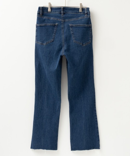 NAVY(ネイビー)の「GOOD STYLE JEANS 裾フリンジセミフレアパンツ(デニムパンツ・レディース・ブルー/ワンウォッシュ/ネイビー・S/M/L)」の19枚目の写真