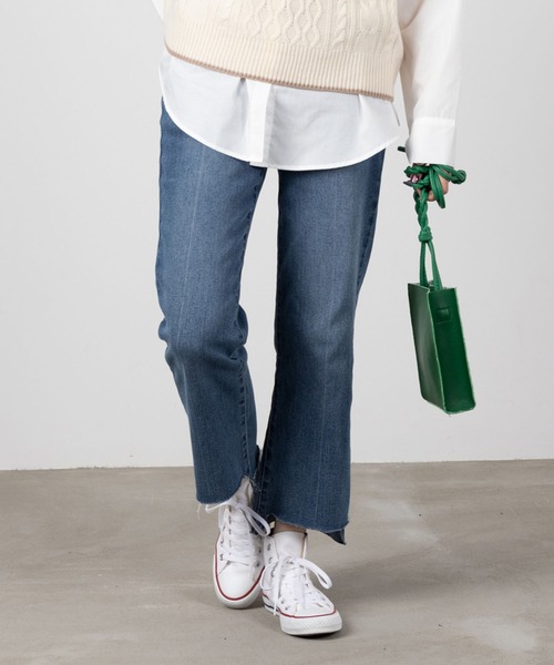 NAVY(ネイビー)の「GOOD STYLE JEANS 裾フリンジセミフレアパンツ(デニムパンツ・レディース・ブルー/ワンウォッシュ/ネイビー・S/M/L)」の11枚目の写真