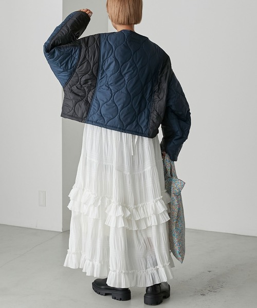 forksy.(フォルクシー)の「【forksy.】バイカラークロップドキルティングブルゾン(ブルゾン・レディース・ブラック/カーキ・FREE)」の12枚目の写真