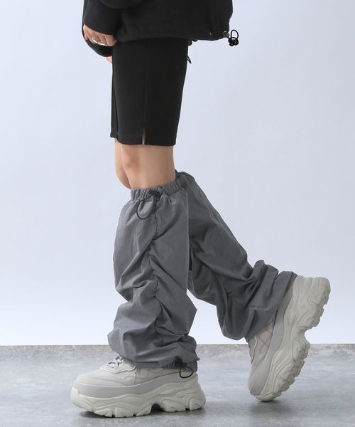 JEANASIS（ジーナシス）の「ナイロンレッグカバー/974167（レッグウォーマー・レディース・グレー/ブラック・FREE）」の6枚目の写真