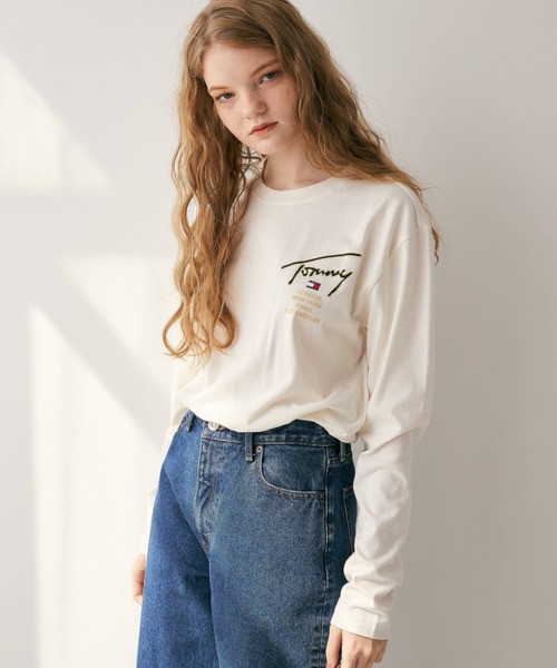 tommy jeans（トミー ジーンズ）の「ゴールドシグネチャーバックロングスリーブTシャツ（Tシャツ/カットソー・メンズ・ホワイト/ブラウン/ブラック・LARGE/X-LARGE/SMALL/MEDIUM）」の16枚目の写真