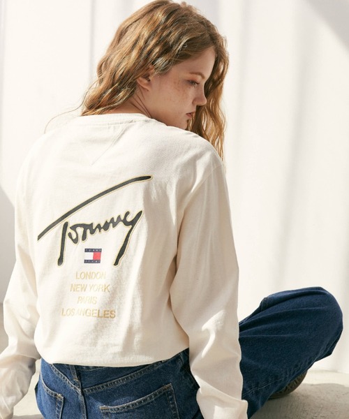 tommy jeans（トミー ジーンズ）の「ゴールドシグネチャーバックロングスリーブTシャツ（Tシャツ/カットソー・メンズ・ホワイト/ブラウン/ブラック・LARGE/X-LARGE/SMALL/MEDIUM）」の14枚目の写真