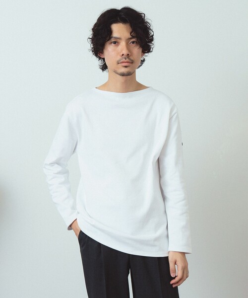 BEAMS F(ビームスエフ)の「SAINT JAMES / OUESSANT ソリッド ボートネック Tシャツ(Tシャツ/カットソー・メンズ・オフホワイト/ブラック/ナチュラル/ネイビー・6/5/4)」の11枚目の写真