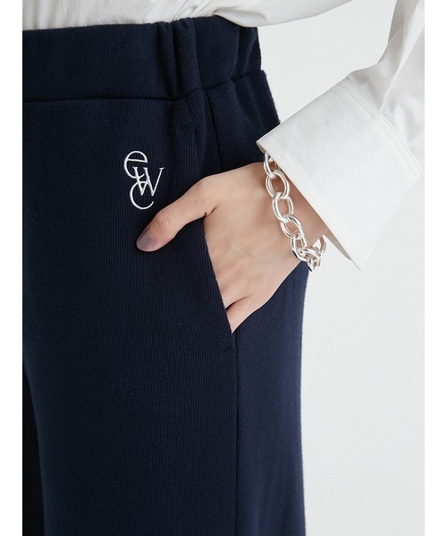 emmi（エミ）の「【emmi atelier】ewcロゴスウェットパンツ（スウェットパンツ・レディース・ライトブルー/ネイビー/ホワイト・FREE）」の18枚目の写真