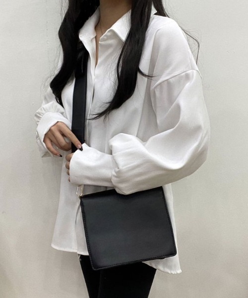 VIVID LADY(ビビッドレディー)の「ボリューム袖シャツブラウス バルーン袖ブラウス 韓国ファッション(シャツ/ブラウス・レディース・イエロー/パープル/ベージュ/スカイブルー/アイボリー/ブラック/ワインレッド・FREE)」の17枚目の写真