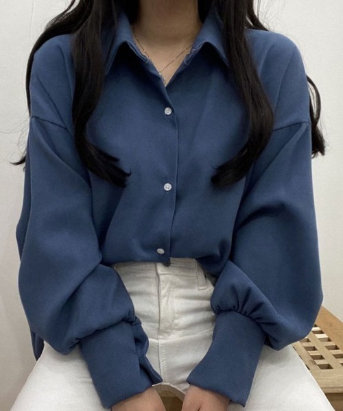 VIVID LADY(ビビッドレディー)の「ボリューム袖シャツブラウス バルーン袖ブラウス 韓国ファッション(シャツ/ブラウス・レディース・イエロー/パープル/ベージュ/スカイブルー/アイボリー/ブラック/ワインレッド・FREE)」の16枚目の写真