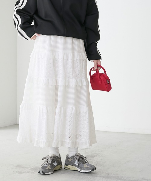 BONLECILL（ボンルシール）の「フリルギャザーレースロングスカート（スカート・レディース・オフホワイト/ブラック・FREE）」の10枚目の写真