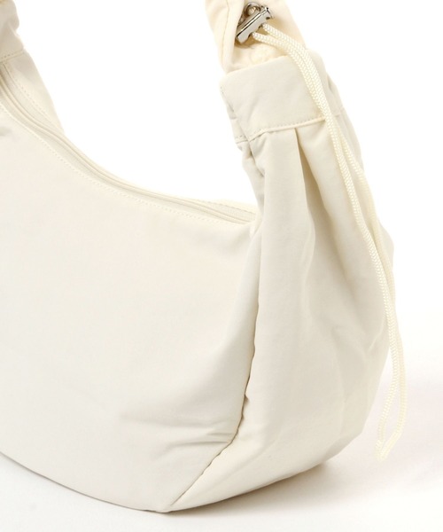 GLOBAL WORK（グローバルワーク）の「クシュクシュショルダーBAG/103899（ショルダーバッグ・キッズ・ブラック/アイボリー・FREE）」の10枚目の写真