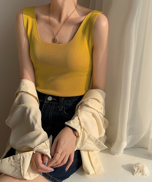 MILAE（ミレ）の「スクエアネックリブ編みタンクトップ（タンクトップ・レディース・ホワイト/ライトグリーン/イエロー/ブラック/ライトピンク/ライトベージュ/サックスブルー・FREE）」の6枚目の写真