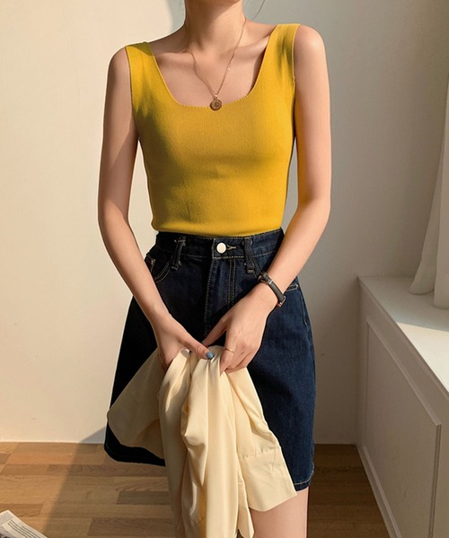 MILAE（ミレ）の「スクエアネックリブ編みタンクトップ（タンクトップ・レディース・ホワイト/ライトグリーン/イエロー/ブラック/ライトピンク/ライトベージュ/サックスブルー・FREE）」の22枚目の写真