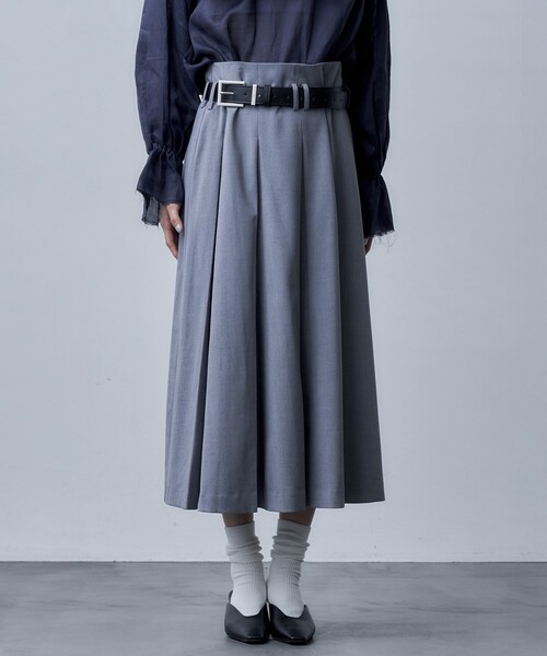 Firsthand（ファーストハンド）の「Firsthand/ファーストハンド タックプリーツフレアスカート（スカート・レディース・ブラック/チャコールグレー・MEDIUM/SMALL）」の21枚目の写真