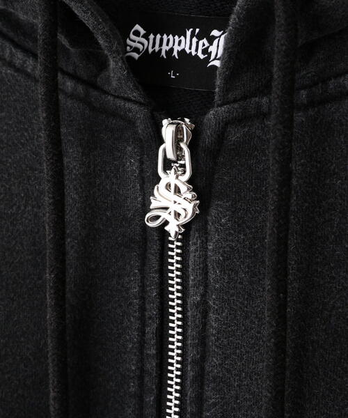 SUPPLIER(サプライヤー)の「Supplier/サプライヤー/EXCLUSIVE STUDS CROSS ZIP HOODIE SILVER(パーカー・メンズ・シルバー・M/XL/L)」の14枚目の写真