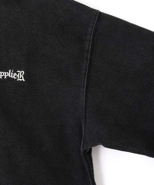 SUPPLIER(サプライヤー)の「Supplier/サプライヤー/EXCLUSIVE STUDS CROSS ZIP HOODIE SILVER(パーカー・メンズ・シルバー・M/XL/L)」の16枚目の写真