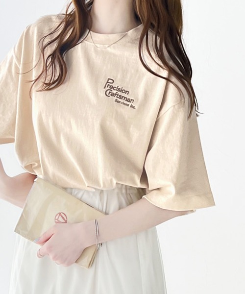 classicalelf(クラシカルエルフ)の「大人の上級カジュアル。綿100%ワンポイント刺繍ロゴTシャツ(Tシャツ/カットソー・レディース・アイボリー/その他/ホワイト/チャコールグレー・X-LARGE/SMALL/MEDIUM/LARGE)」の2枚目の写真