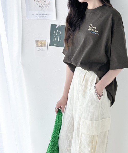 classicalelf(クラシカルエルフ)の「大人の上級カジュアル。綿100%ワンポイント刺繍ロゴTシャツ(Tシャツ/カットソー・レディース・アイボリー/その他/ホワイト/チャコールグレー・X-LARGE/SMALL/MEDIUM/LARGE)」の19枚目の写真