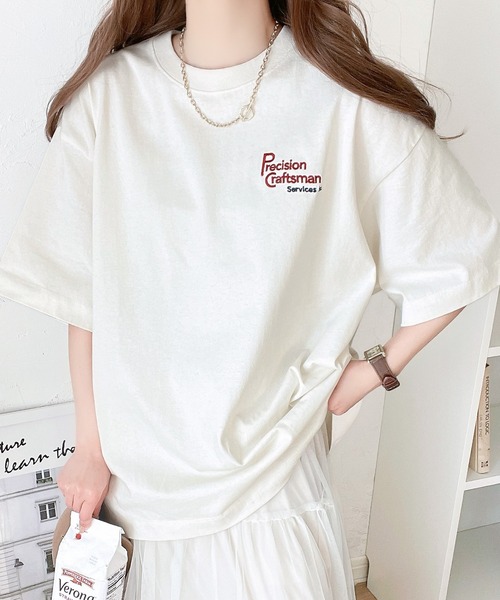 classicalelf(クラシカルエルフ)の「大人の上級カジュアル。綿100%ワンポイント刺繍ロゴTシャツ(Tシャツ/カットソー・レディース・アイボリー/その他/ホワイト/チャコールグレー・X-LARGE/SMALL/MEDIUM/LARGE)」の6枚目の写真