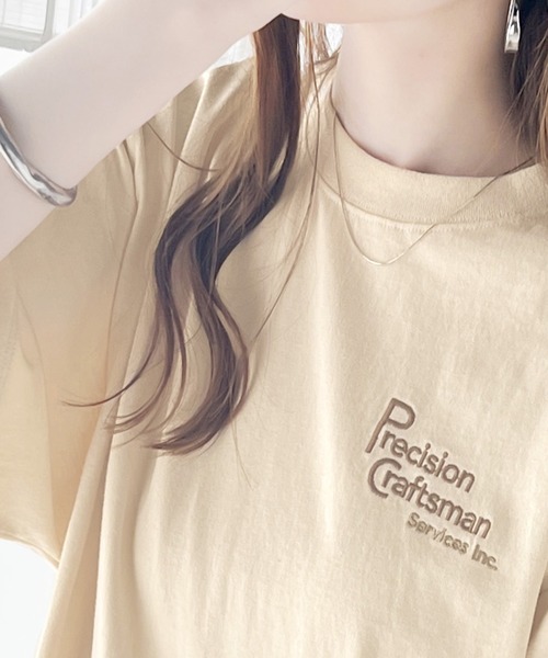 classicalelf(クラシカルエルフ)の「大人の上級カジュアル。綿100%ワンポイント刺繍ロゴTシャツ(Tシャツ/カットソー・レディース・アイボリー/その他/ホワイト/チャコールグレー・X-LARGE/SMALL/MEDIUM/LARGE)」の11枚目の写真