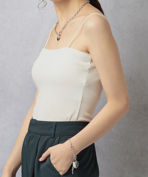 Lull（ルル）の「【Lull / ルル】インナーベアキャミ（キャミソール・レディース・ブラック/オフホワイト/ベージュ/チャコール・ONESIZE）」の6枚目の写真