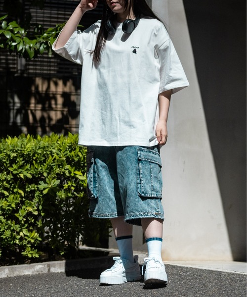 JOHN'S CLOSET(ジョンズクローゼット)の「【a】CAT&DOG プリント BIG Tシャツ(Tシャツ/カットソー・メンズ・ライトグレー系1/ブルー系2/ブラック系2/ホワイト系1/ホワイト系2/ブルー系1/ブラック系1/ライトグレー系2・MEDIUM/LARGE)」の16枚目の写真