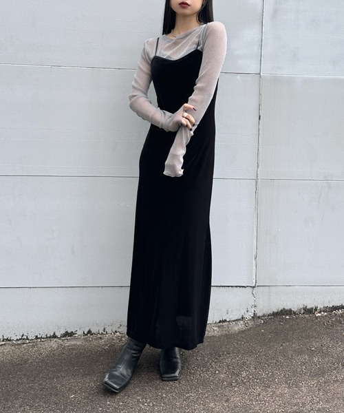 LVEU.(ラブユ.)の「【LVEU.】クルーネックラメシアートップス / トップス シアー シースルー ラメ クルーネック プルオーバー レイヤード ブラック グレー(Tシャツ/カットソー・レディース・ブラック/グレー・FREE)」の17枚目の写真