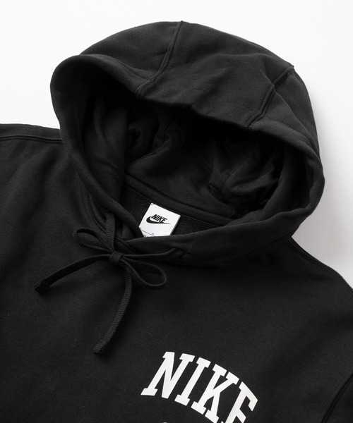 NIKE(ナイキ)の「【NIKE/ナイキ】ブランドロゴ ワンポイント刺繍&プリントデザイン クラブ フリース プルオーバー パーカー/裏起毛(パーカー・メンズ・ブラック/グレー・M/L/XL)」の4枚目の写真