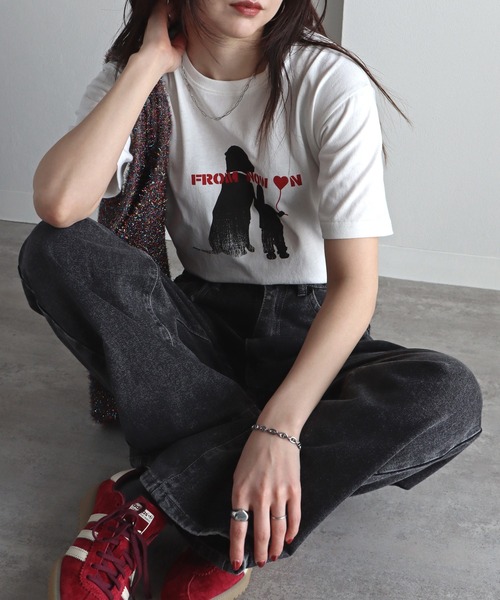 COURO（コウロ）の「アソートプリントTシャツ（Tシャツ/カットソー・レディース・ホワイト/ブラック/オートミール/ホワイト系/ホワイト系1/ホワイト系2/ホワイト系3/ブラック系/ブラック系1/ブラック系2/ブラック系3/ライトグレー系/ライトグレー系1/ライトグレー系2/ライトグレー系3・M/L）」の6枚目の写真