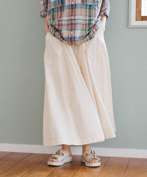 niko and...（ニコアンド）の「ベルトフレアスカート（スカート・レディース・チャコール/オレンジ/サックスブルー/アイボリー/ライトブルー・MEDIUM/LARGE）」の14枚目の写真