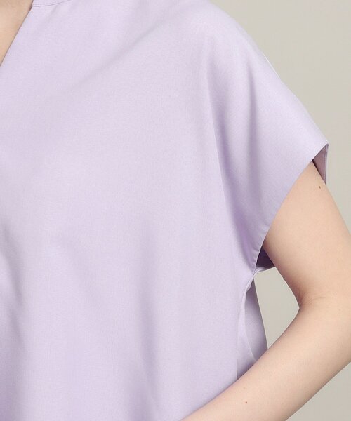 ITS'DEMO(イッツデモ)の「◆【UV/洗える/吸水速乾/冷感/イージーアイロン/通勤】麻調合繊スキッパーブラウス(シャツ/ブラウス・レディース・ベージュ/パープル/ブルー/ネイビー・38/40)」の7枚目の写真