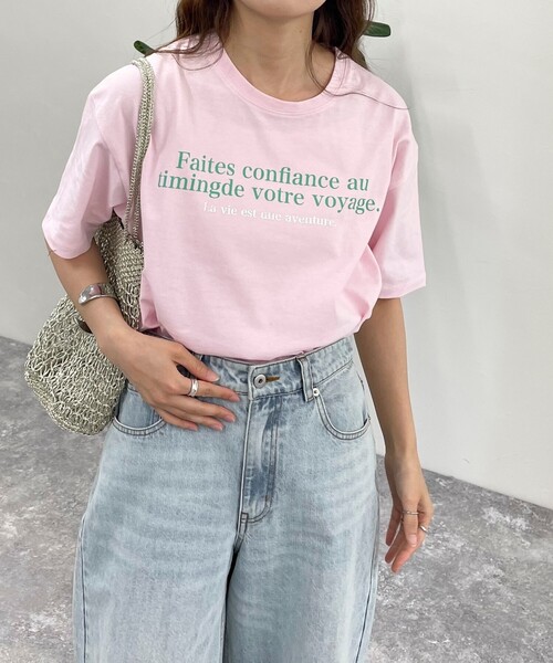 fredy emue（フレディエミュ）の「VOYAGE Tシャツ（Tシャツ/カットソー・レディース・オフホワイト/ベビーピンク/チャコールグレー・38）」の19枚目の写真