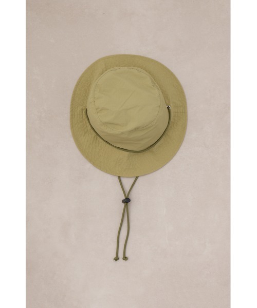AZUL by moussy(アズールバイマウジー)の「ウォーターリペレントポケッタブルサファリハット(キャップ・レディース・ライトカーキ/ブラック/アイボリー・FREE)」の22枚目の写真