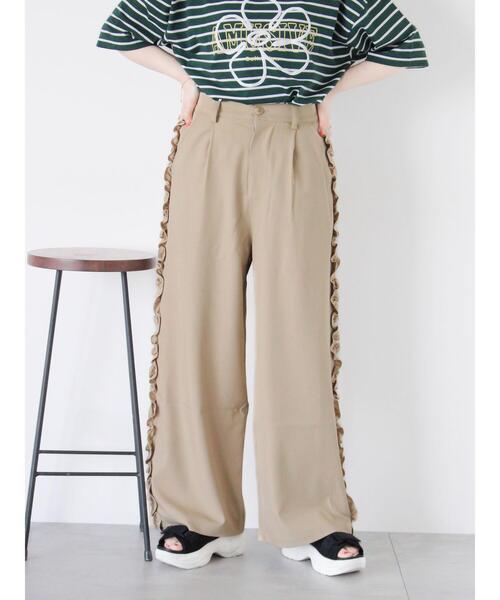 ehka sopo（エヘカソポ）の「サイドフリルパンツ（その他パンツ・レディース・ベージュ/チャコールグレー/ブラック・F）」の5枚目の写真