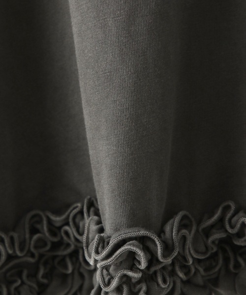 LOWRYS FARM（ローリーズファーム）の「スソラウンドフリルプルオーバーＳＳ　 134960（Tシャツ/カットソー・キッズ・グリーン/チャコールグレー/ブラック・150cm/140cm/130cm/120cm/110cm）」の6枚目の写真